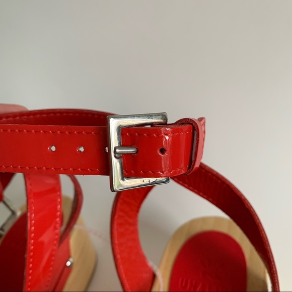 Unalira x Free People Kaia Red patent Leather Clogs ankle strap - Picture 9 of 16